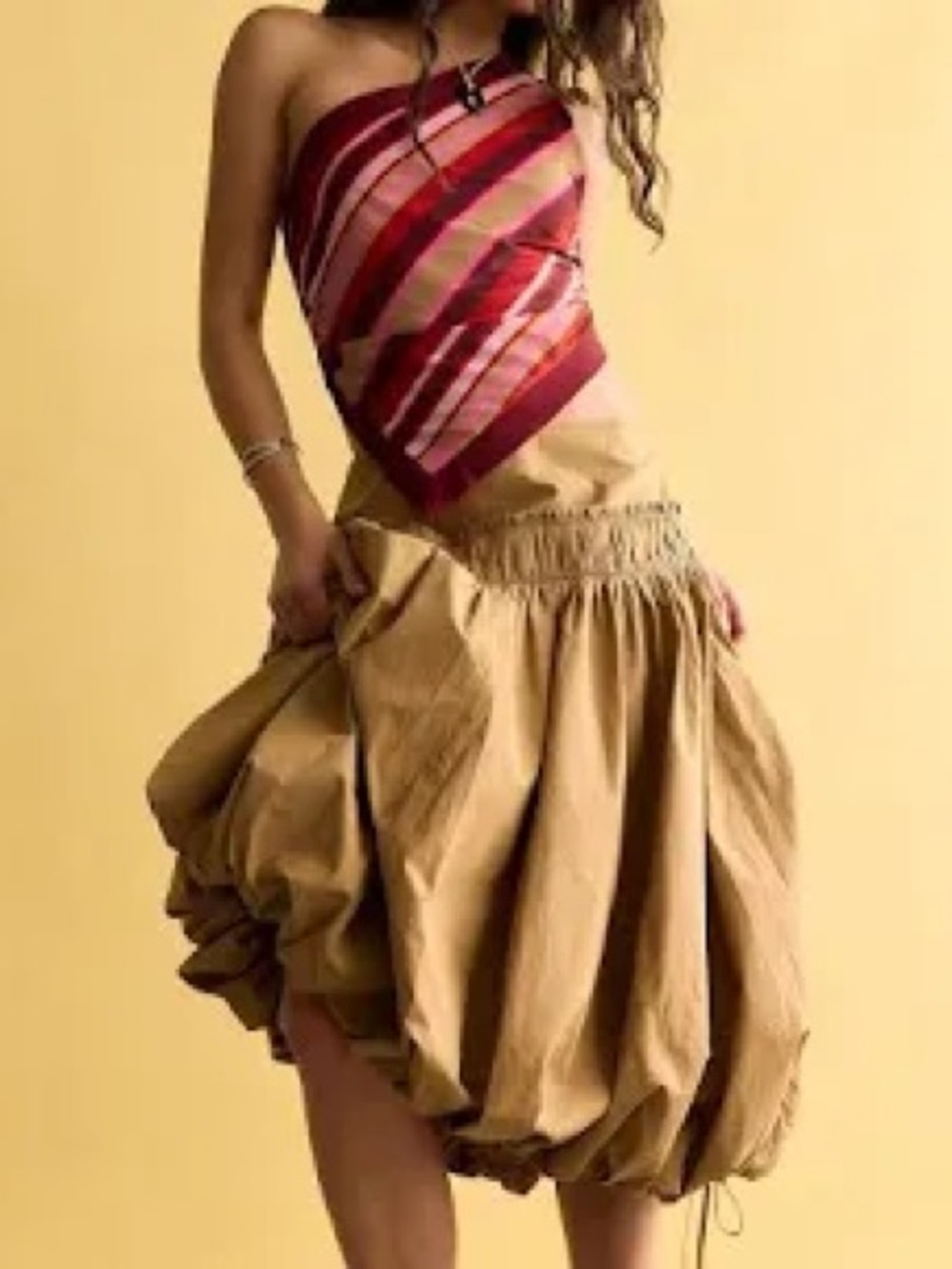 Free People. NWT. Antique Bronze. Tan Bubble-Hem Midi Skirt. Size 10. Cotton.